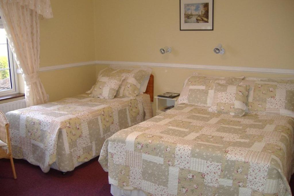 Riverwalk House B&B Oughterard Bilik gambar